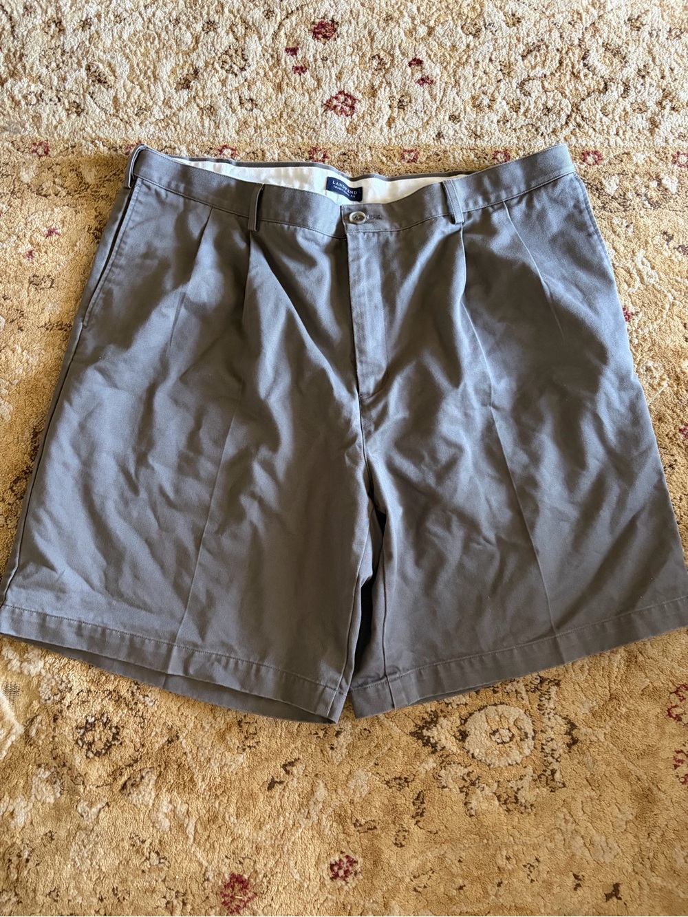 Lands End Classic Men's Gray Pleated Shorts size 40 traditional